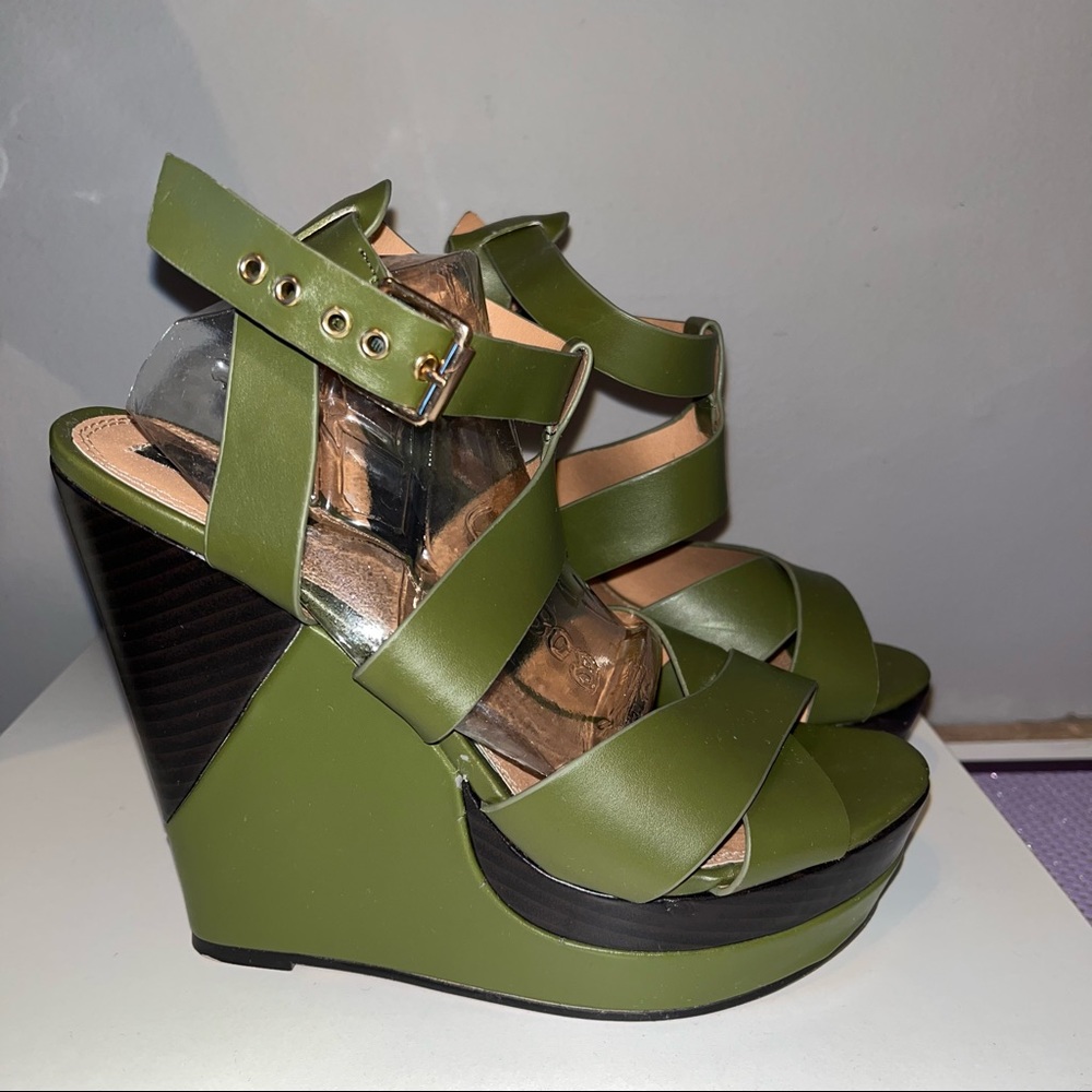Sophia & Lee wedge sandals